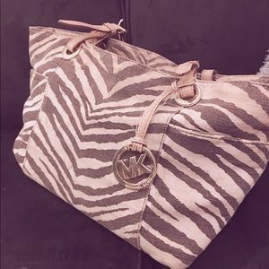 MICHAEL KORS ZEBRA PRINT JET SET TOTE